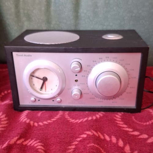 Tivoli audio henry kloss - tivoli,