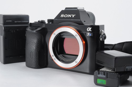 Fotocamera digitale mirrorless