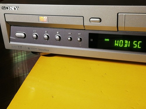 Sony slv d900 dvd vcr - slv-d900,