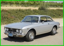 1972 Alfa Romeo GTV 2000 Coupe