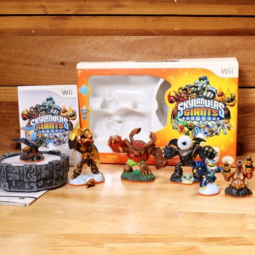Skylanders giants starter pack - skylanders,