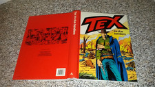 LIBRO CARTONATO TEX TRA DUE