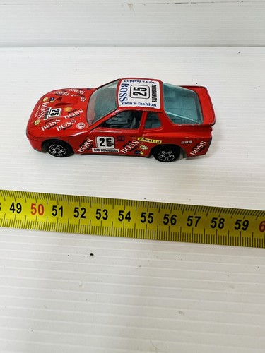 Burago die cast - die,