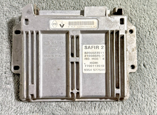 Calculateur moteur renault 2 - calculateur,