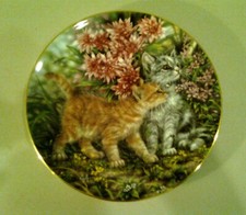 Piatto decorativo Bradex. Royal Doulton. Decorato "alla mano". Limited Edition.