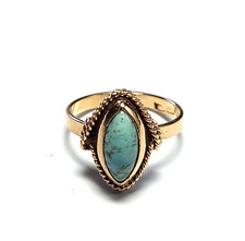 Anello piccolo da bambina vintage anni '60 in oro massiccio 18k turchese navette