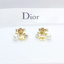 Dior crystal stud earrings - dior,