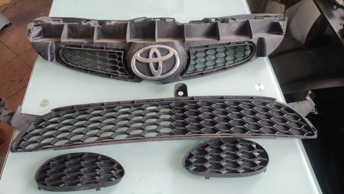 Mascherine paraurti toyota - paraurti,