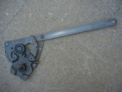 1979 front left manual window - front,
