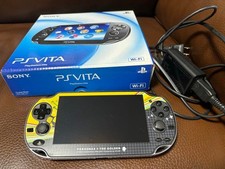 Sony PS Vita PCH-1000 Persona 4 The Golden testato con scatola caricatore 8 GB di memoria #19