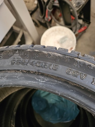 Gomme winrun 225 40 r18 - 225,