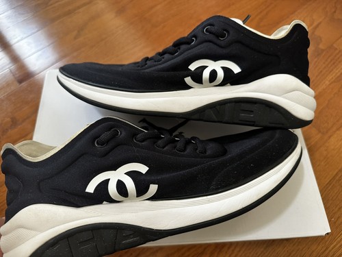 Preowned chanel interlocking - chanel,