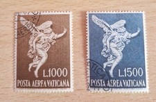 2 Francobolli Timbrati Città