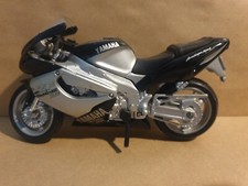 Modellino Moto Maisto Yamaha