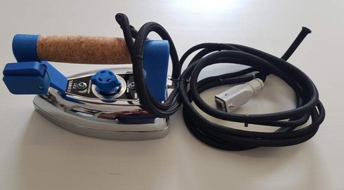Ferro stiro con cavo - da,
