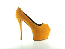 GIUSEPPE ZANOTTI DESIGN
