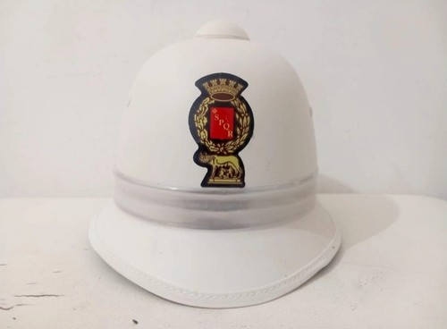 Vecchio casco elmetto vigili - vecchio, casco/elmetto