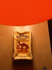 Posacenere Camel Warped