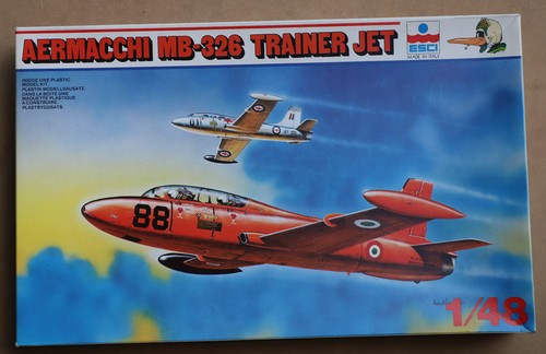 Esci aermacchi 326 - mb-326, jet