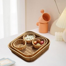 Cesto di frutta intrecciato