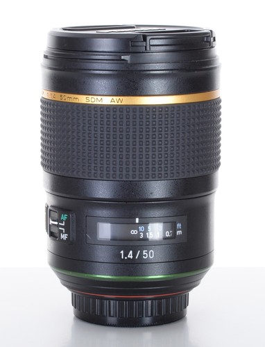Pentax 50mm 4 sdm - hd, f/1.4