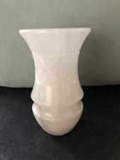 Alabaster vase with - vase,