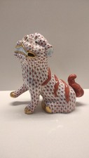 Statuina Porcellana Dipinta A Mano Herend Cane Cinese Foo Dog vintage 