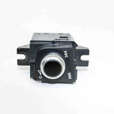 AUDI A4 8W2, B9 Lettore