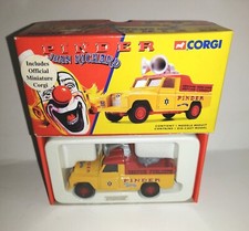 CORGI 1/50 LAND ROVER PICK UP