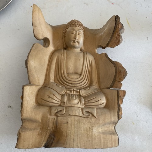 Buddha intagliato legno con - intagliato,