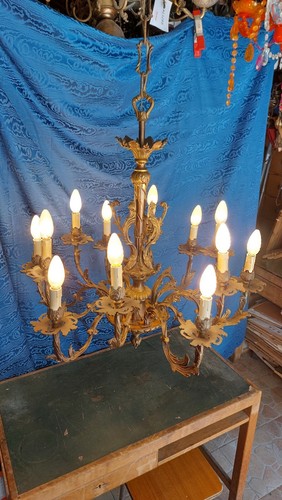 Grande lampadario pesante - grande,