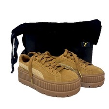New size puma - 5.5, rihanna