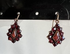 Orecchini In Oro 333, Stile Antico  a Monachella Con Granate 