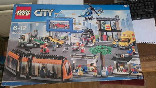 Lego city piazza della - lego,