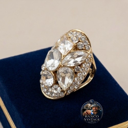 Anello bigiotteria dorato
