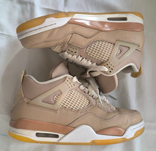 Nike Air Jordan 4 Retro