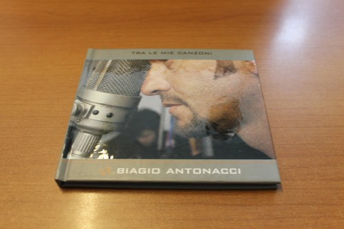 Biagio antonacci tra le - biagio,