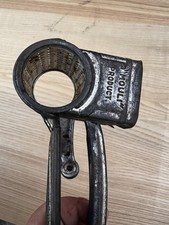 Grattugia Formaggio Manuale