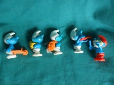 Puffi -  lotto di 5 vari = componibili sorpresine Kinder