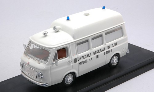 Fiat 238 ambulanza - 238, stazione