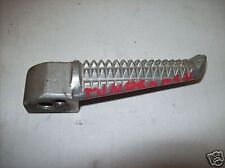 POGGIA PIEDE POSTERIORE DESTRA PER YAMAHA THUNDERACE 1000 (Z0577)