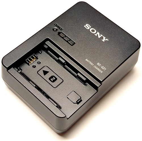 Caricabatteria sony qz1 per - caricabatteria,
