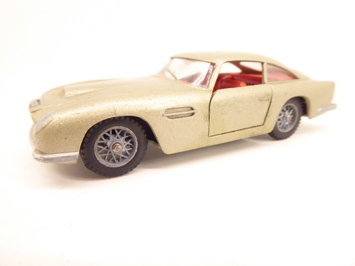 Solido serie 100 - -, 1/43