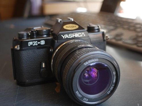 Yashica fotocamera reflex - fx-3,