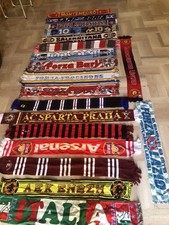 Lotto 18 sciarpe squadre di calcio, Maradona,Sampdoria,Salernitana,Lazio,Milan