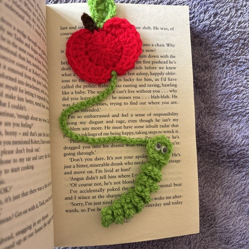 Crocheted bookmark apple - apple, &