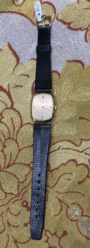 Ancienne montre bracelet - ancienne,