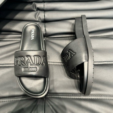 Sandali slip on uomo Prada