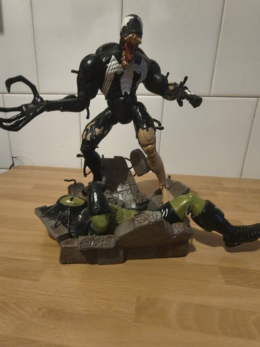 Marvel legends venom - legends,