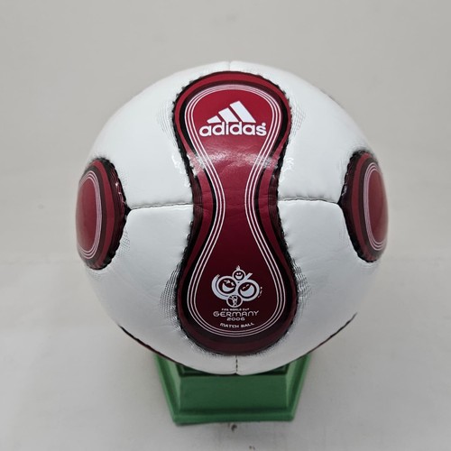Adidas teamgeist red - adidas,